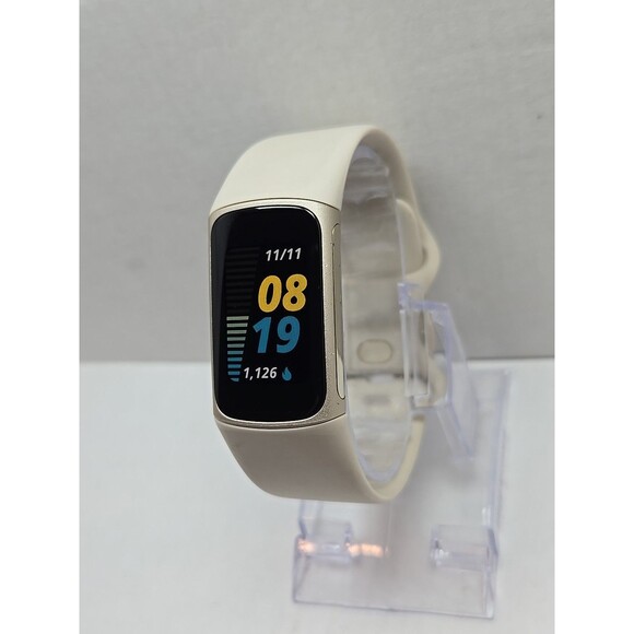 Fitbit Charge 5 Fitness Tracker GPS SpO2 Sleep Monitor Activity W/ Charger Watch - Picture 2 of 11